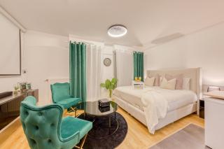 Cinéma Moon Luxury - Gare 3min - Proche Paris - 9