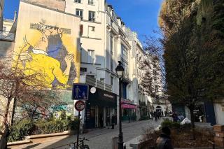 Ideally located and atypical apartment in Paris - 7