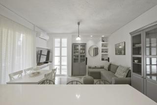 Belva Blue - Atenas - 9