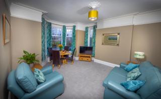 Spacious 1st Floor Apartment - Keswick - 8