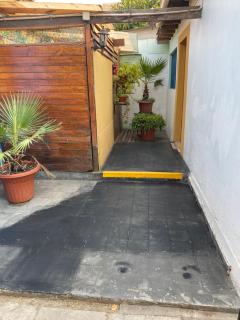 El Pillan "Travelers" House - Santiago - 1