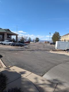 Days Inn & Suites by Wyndham Castle Rock - Castle Rock - 4