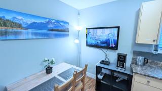 Entire Forest Home Near Nature & Amenities - Surrey - 3