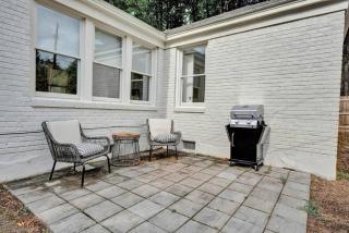 High Point Terrace Bungalow - 7