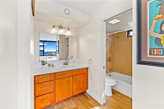 Waikiki Banyan 1BR with Great Ocean Views, Steps to Beach & Parking! - Honolulu - 5