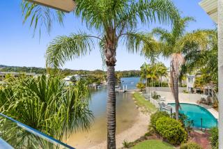 St Tropez 7, Stylish Apartment on the Noosa Waterfront, River Views - Noosa Heads - 8