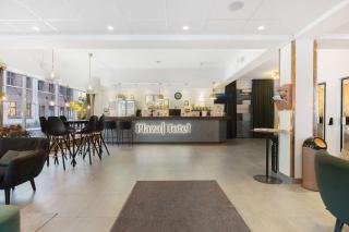 Best Western Plaza Hotel - 9