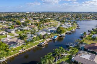 Gulf Access, Sleeps 14 - Calusa Paradise - Cape Coral - 6