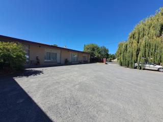 Great Western Motel - 6