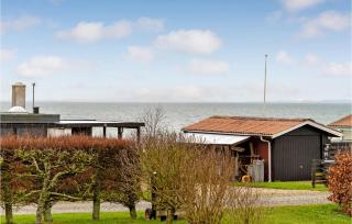 Cozy Home In Assens With House Sea View - Assens - 2