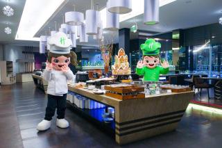 Holiday Inn Bandung Pasteur by IHG - Bandung - 5