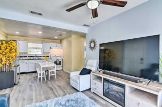 Galveston Retreat with Backyard and Patio! - Galveston - 5