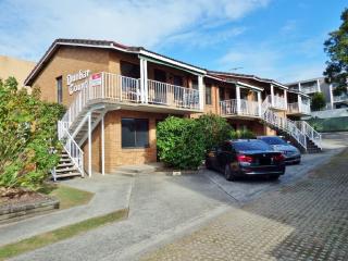 Dunbar Court Unit 8 - Bring your own linen - South West Rocks - 1