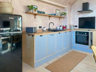 Olive - Kelsall - 5