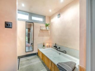 Olive - Kelsall - 4