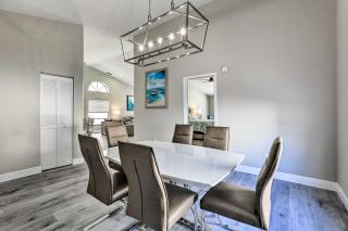 Private Dock and Saltwater Pool Apollo Beach House - 4