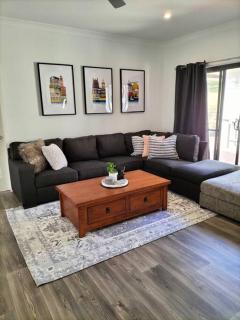 Lambs Valley Guest House. - 2