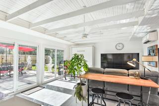 Florida Getaway with Patio about 3 Mi to Beaches! - 4