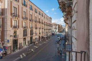 RG8 Independent Apartment - Catania - 2