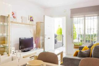 Apartment Pink Vistabella 1 - 4