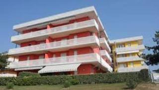 Beautiful One-Bedroom Apartment with terrace in Bibione - Bibione - 3