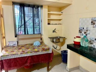Divine view - 1 bhk AC - Swarna Bhavan - 4