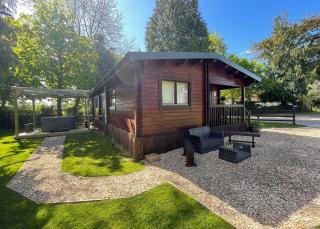 Oathill Farm Lodges - Winsham - 2