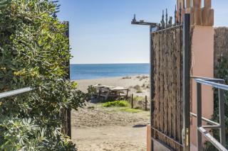 Don Juan Beach Resort - 9