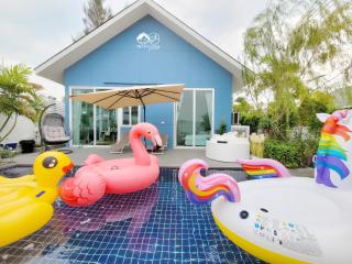 Cute Boys House คิวท์บอยส์เฮาส์ - Ban Bo Prakhon - 0