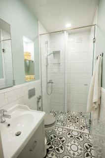 COZZIE by RV Apartments - 7