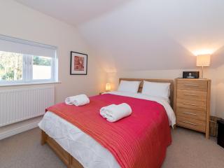 Modern 3 Bedroom with Garden in Reading - Pass the Keys - 7