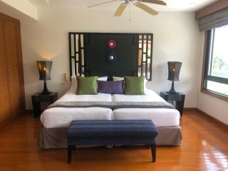 Phuket 2-Bedrooms 403m2 Private Poolside XL-Family Villa - 3