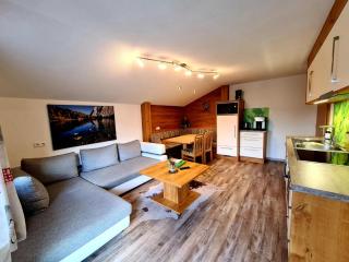 Luttinger-Hohenegg - 9