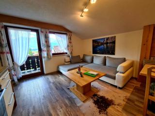 Luttinger-Hohenegg - 8