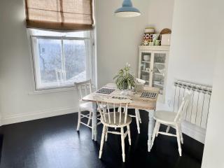 Tasteful apartment moments from the beach, Bunting by Whitstable-Holidays - 7
