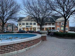 Private, great loc - ideal for long / short stay - 0