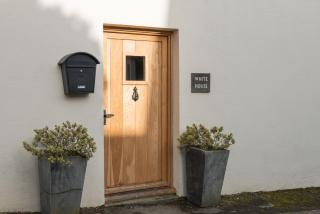 Host & Stay - White House - 1