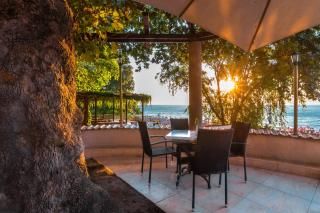 ELPIDA Hotel - All Inclusive & Beach Front - Golden Sands - 1