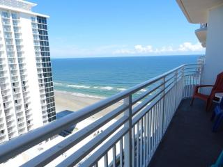 Vacation in Comfort and luxury - 2BR Oceanview - Wyndham Ocean Walk Resort 2332-0 - Daytona Beach - 2