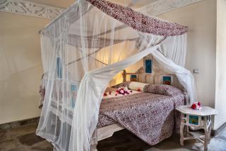 Jacaranda Beach Resort - Watamu - 2