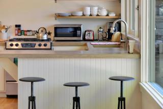 Serene Riverfront Cottage In Healdsburg Views Kayaks 1 5 Mile To Downtown - 6