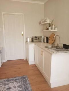 Charming Studio in Stellenbosch - The Valley Stay - Stellenbosch - 2