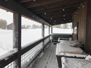 Hot Tub, Grill, Yellowstone - Rea - 8