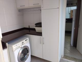 Linda casa com piscina e 4 suites no mariscal a 100 metros da praia - Bombinhas - 1