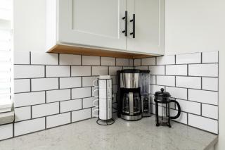 Palm House~Heated Pool~8 min to Beach - 2