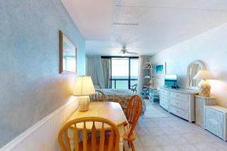 Golden Sands 714 - 4