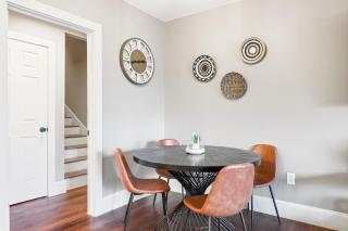 Lower Lakeshore Living - 4