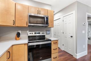 Lower Lakeshore Living - 3