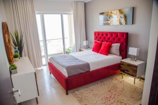 Ocean View Penthouse - Palm-Eagle Beach - 2