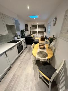 The Studio, Foss Street, Central Dartmouth - 3